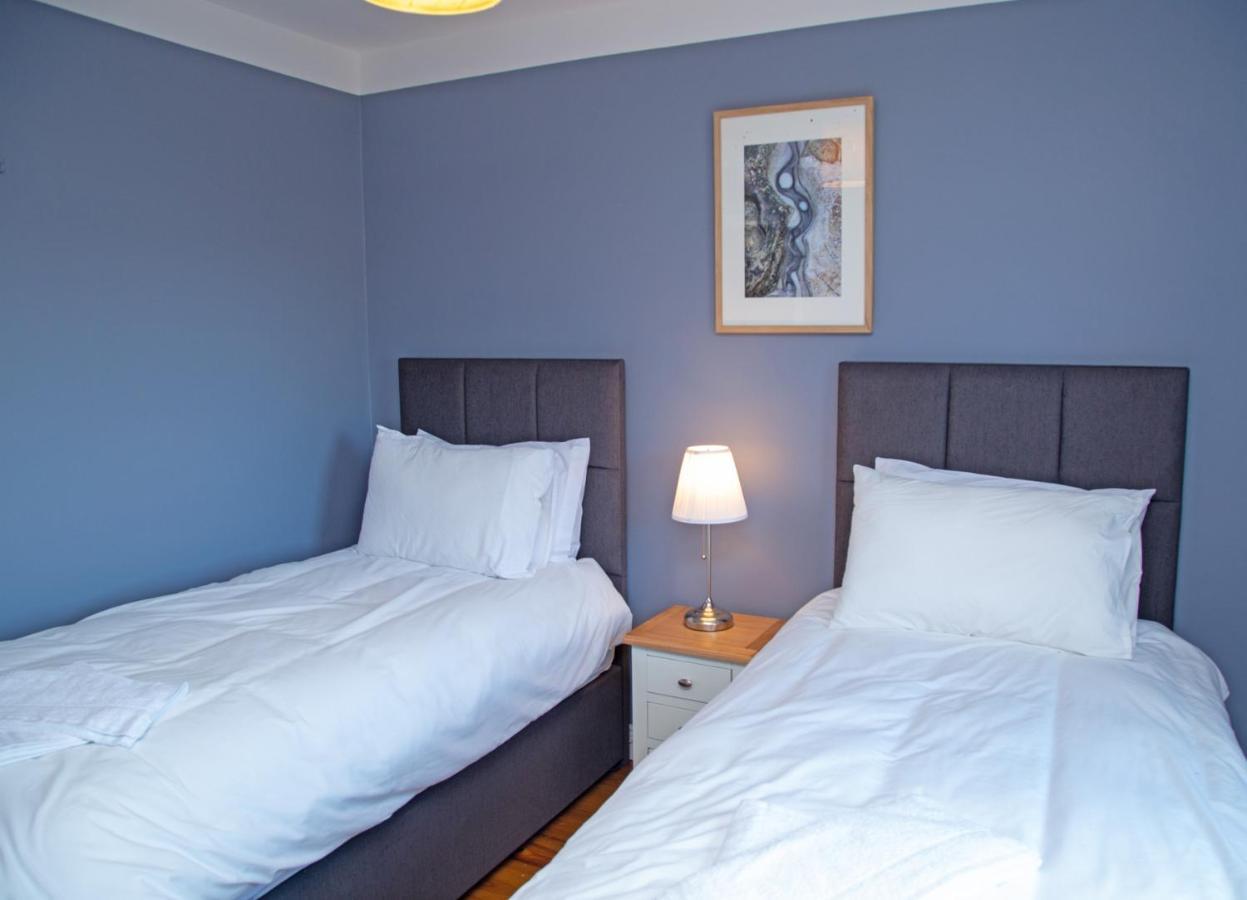Dingle Town Holiday Home By Trident Holiday Homes Dış mekan fotoğraf